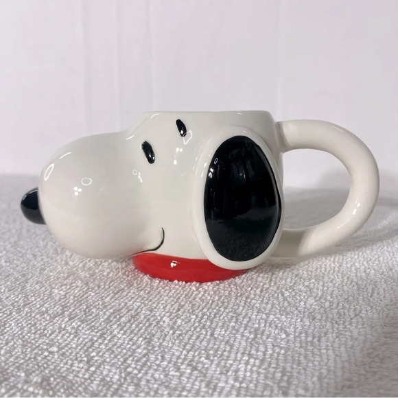 SOLD-Peanuts Snoopy  Head Ceramic Mug - Picture 4 of 16